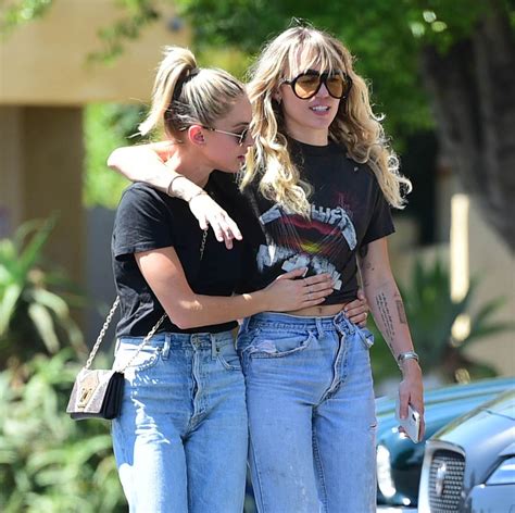 is miley cyrus dating kaitlynn carter